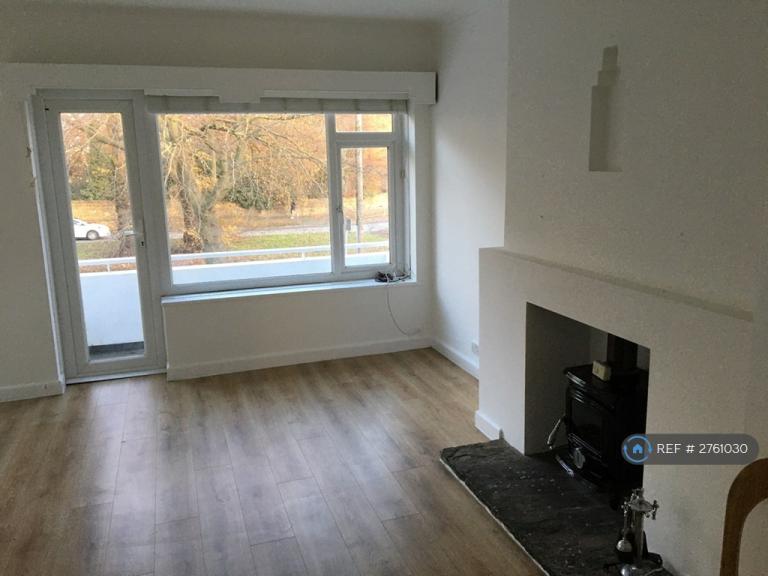 Flat Grangewood Gardens in Leeds