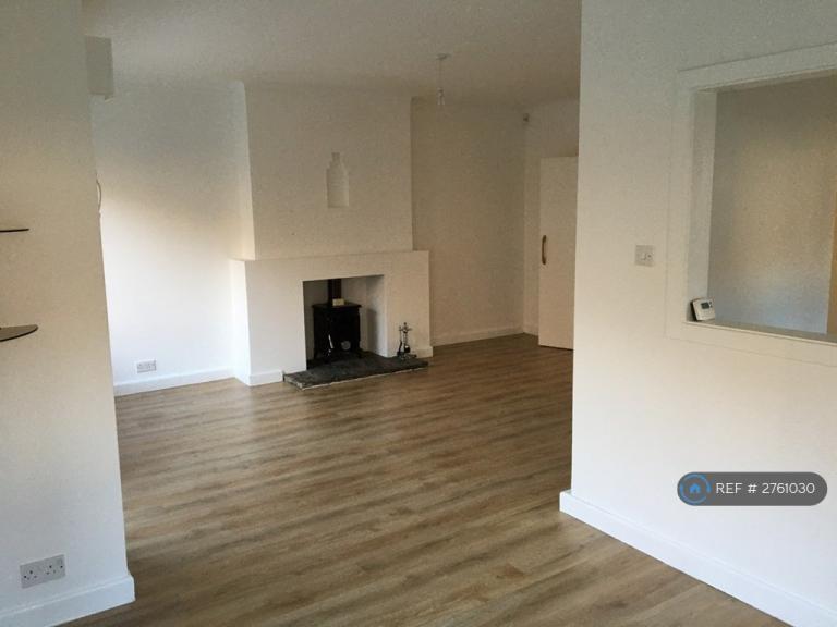Flat Grangewood Gardens in Leeds