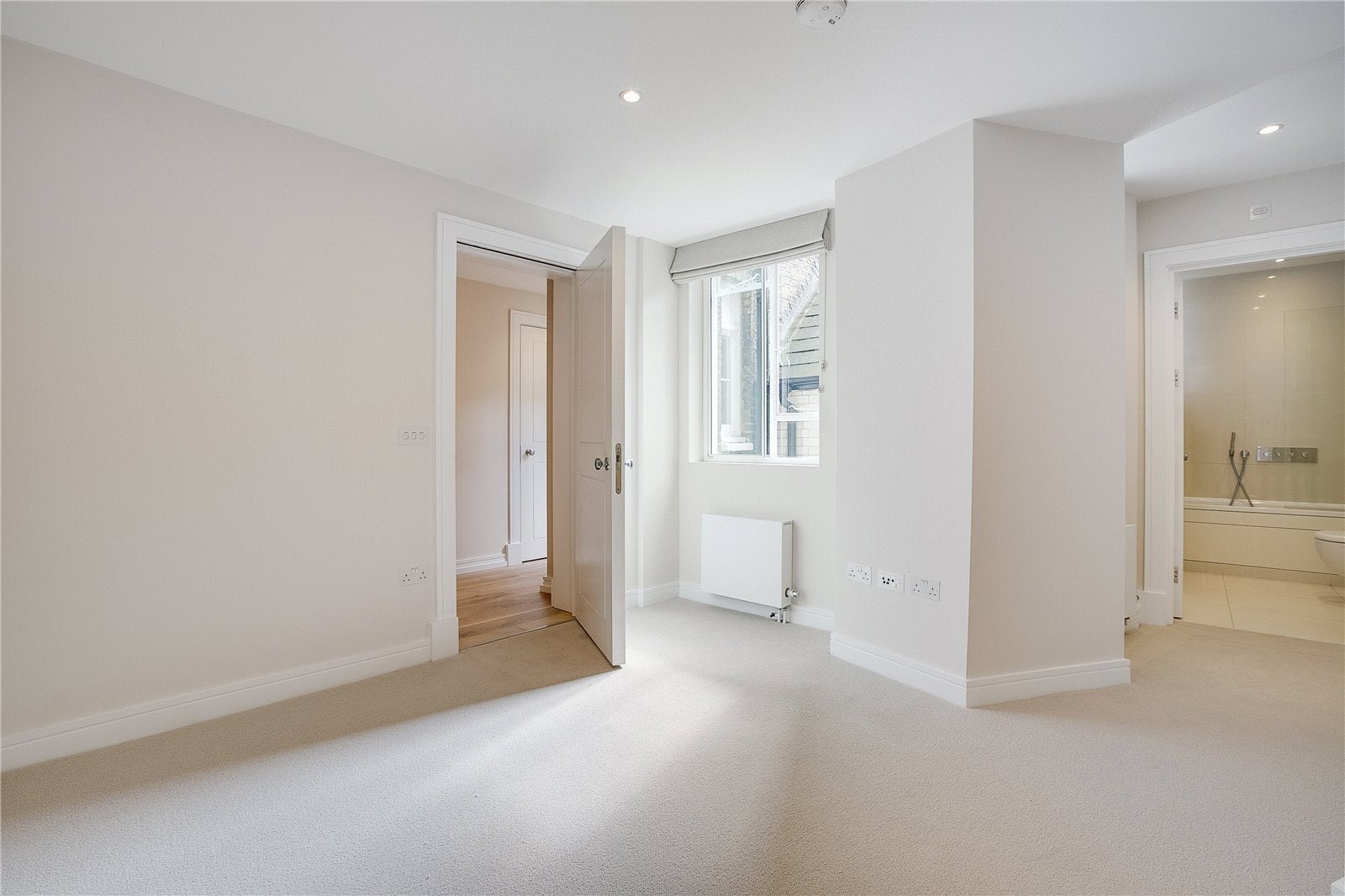 Flat Sloane Street in Greater London