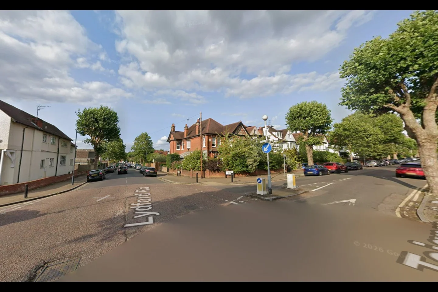 Flat Teignmouth Road in Greater London