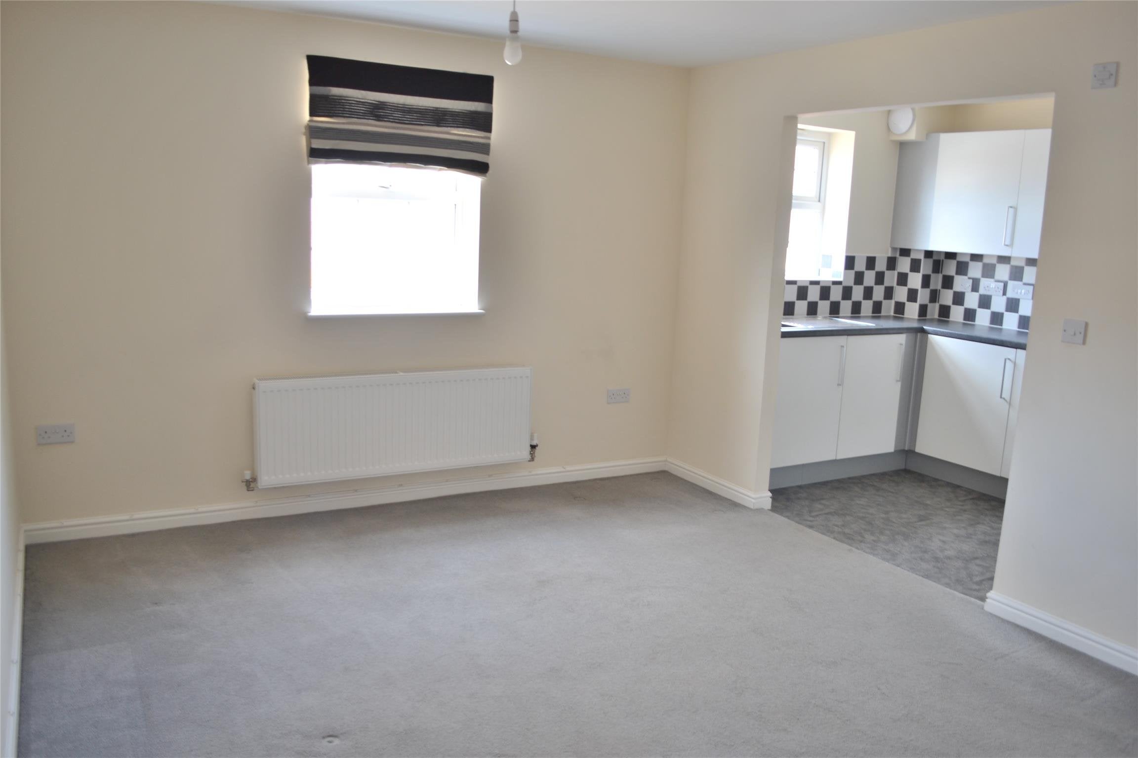 Flat Willow Close in Tewkesbury