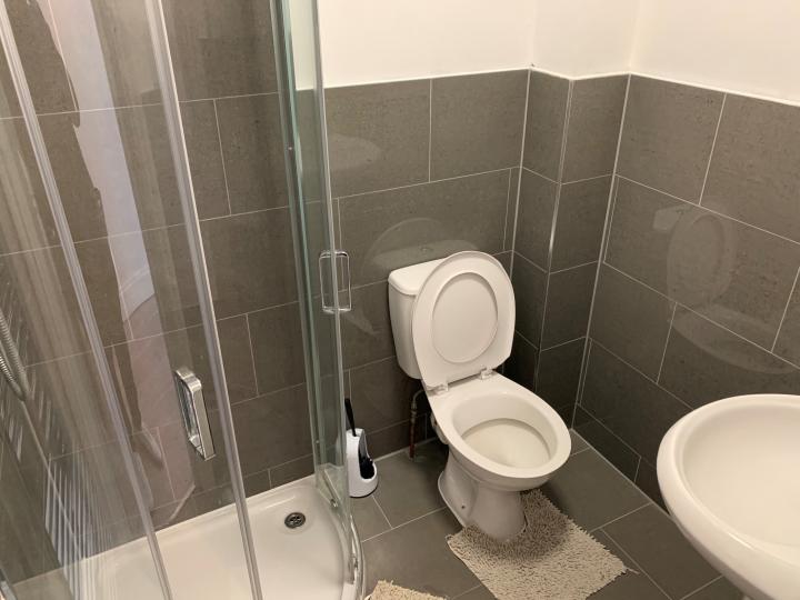 Flat Capstan Square in Greater London