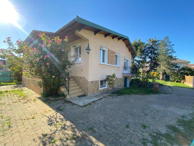 House Allée des Roses in Jonage