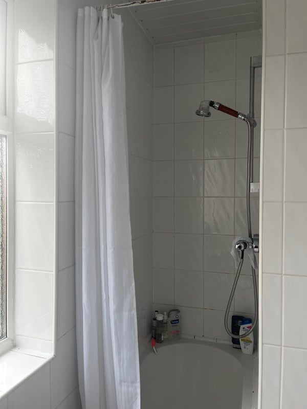 Room Addycombe Terrace in Newcastle upon Tyne