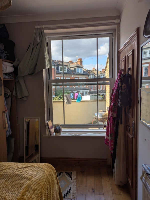 Room Harold Road in Greater London