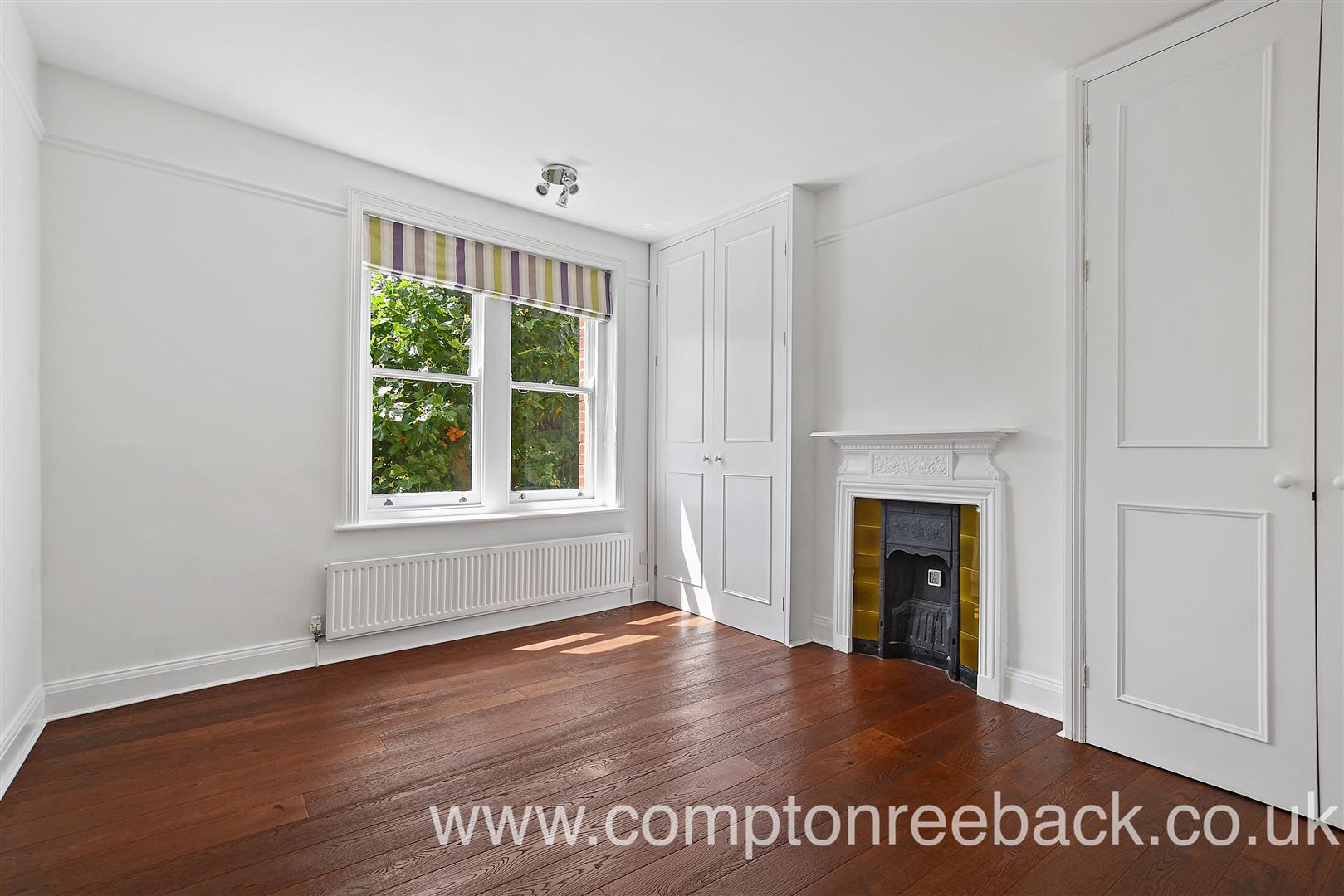 Flat Grantully Road in City of Westminster