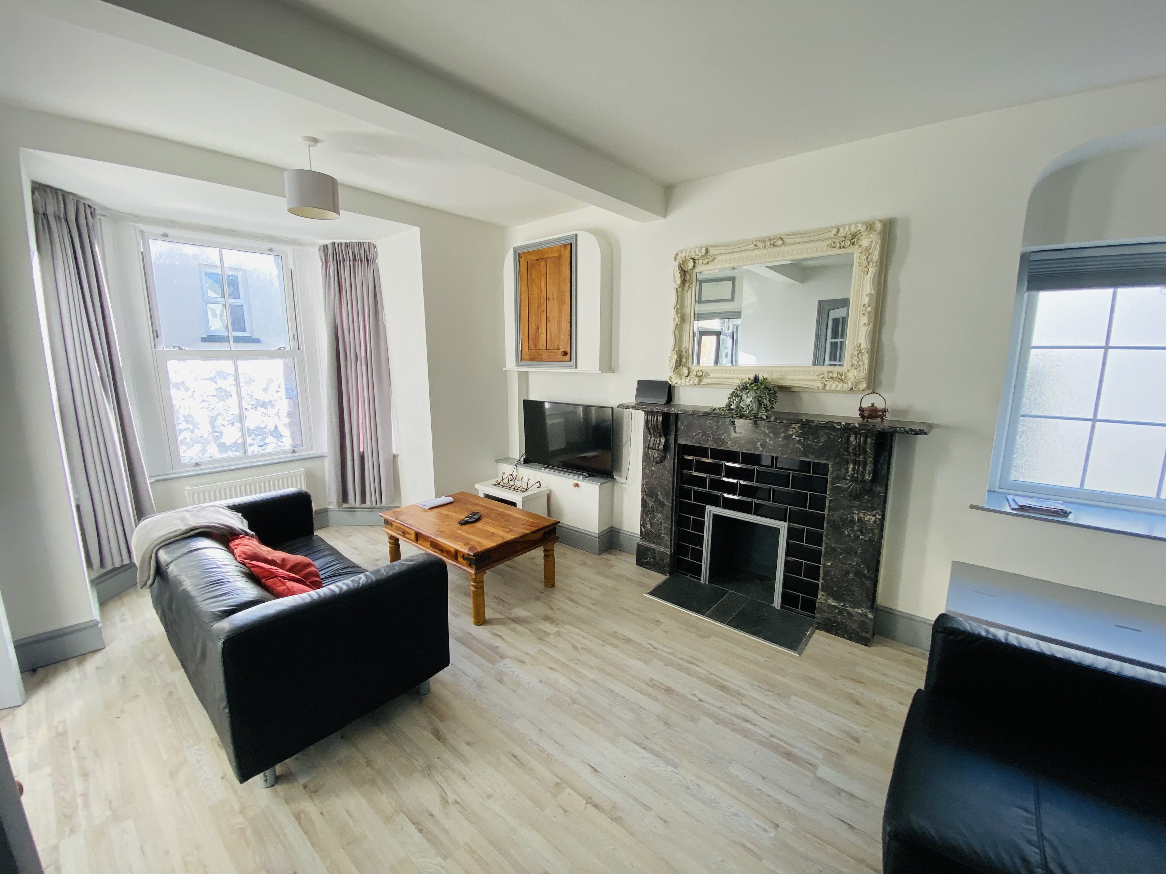 Flat Picton Place in Narberth