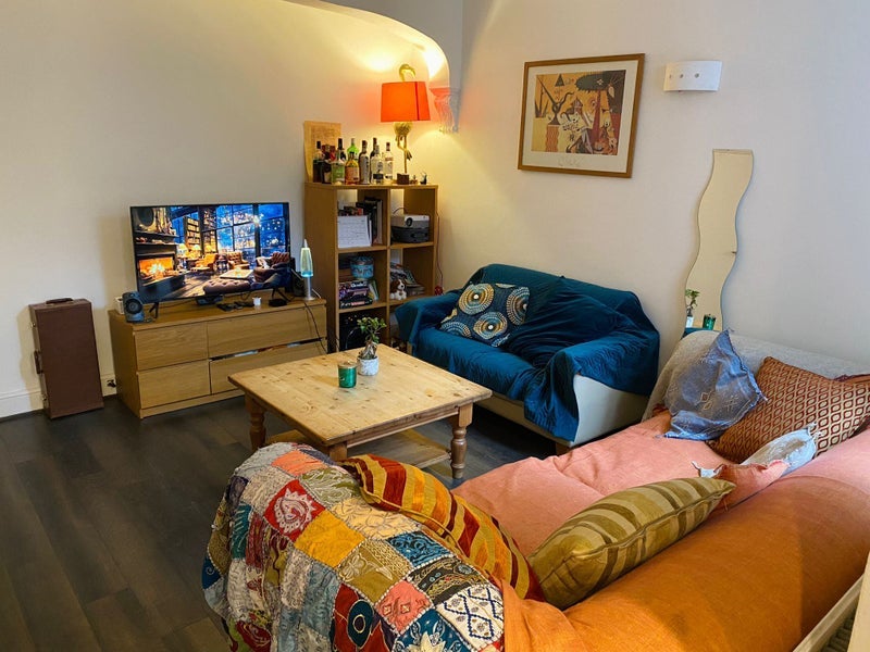 Room Vartry Road in Greater London