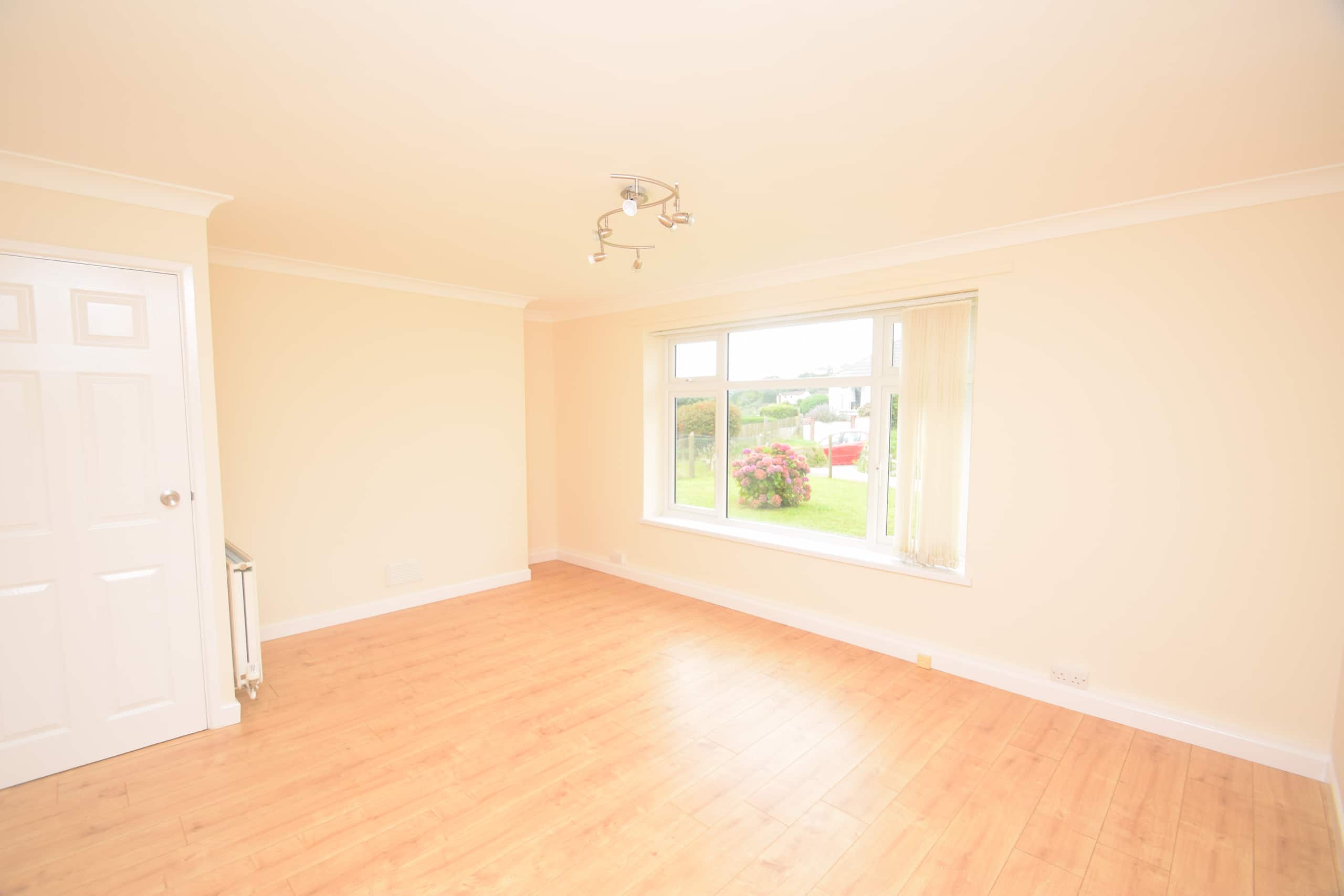 Flat Saracen Way in Penryn
