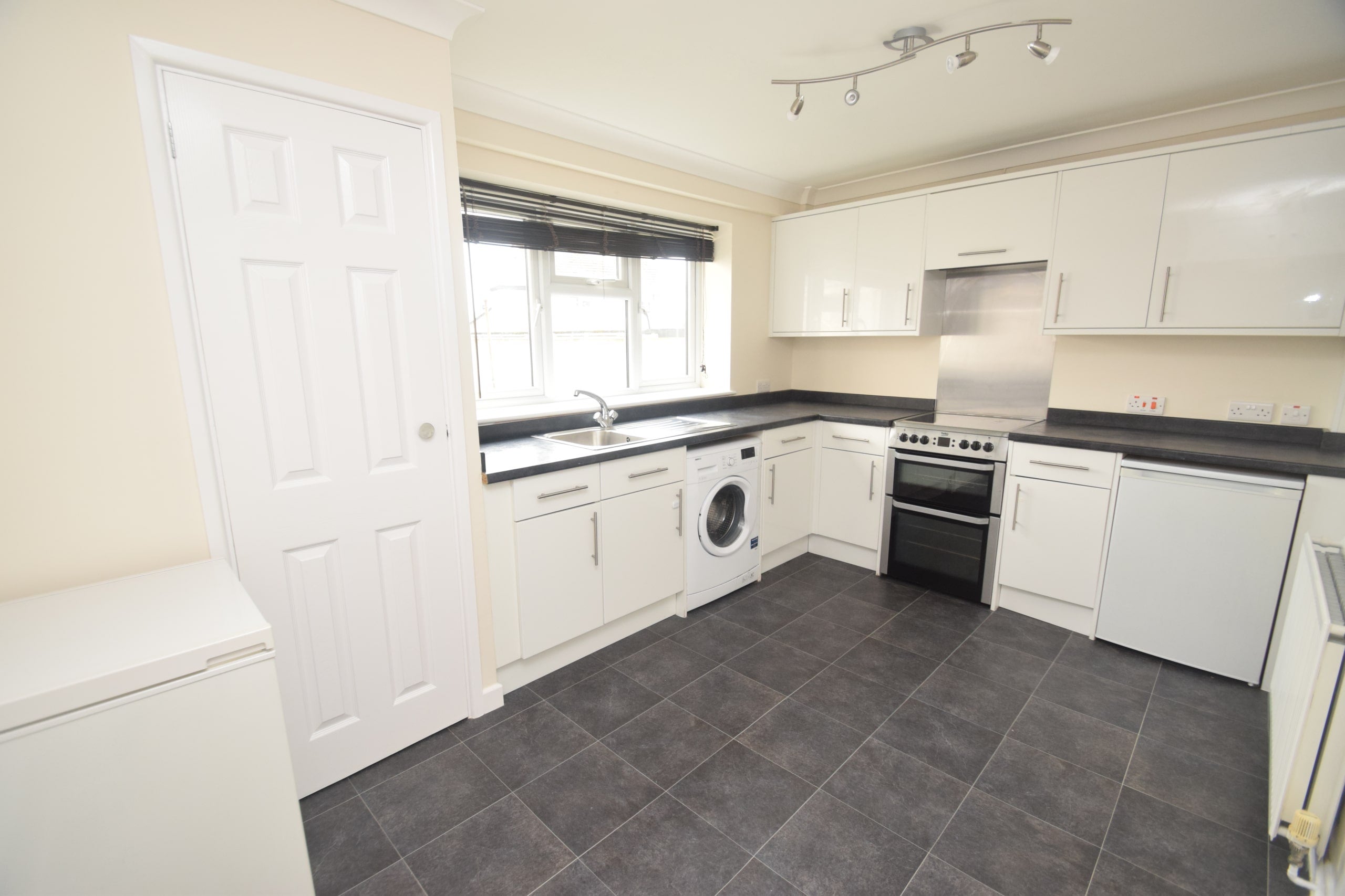 Flat Saracen Way in Penryn