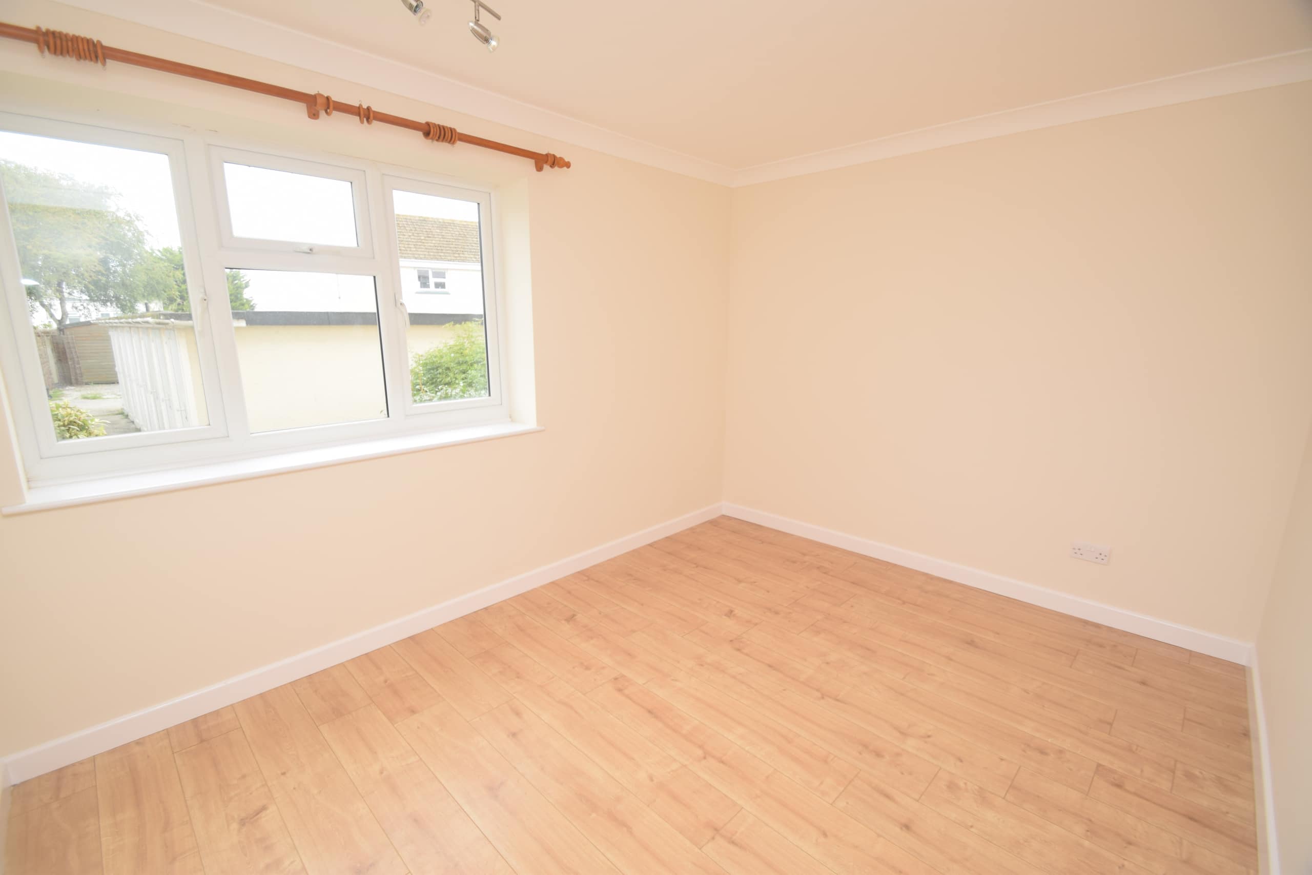 Flat Saracen Way in Penryn