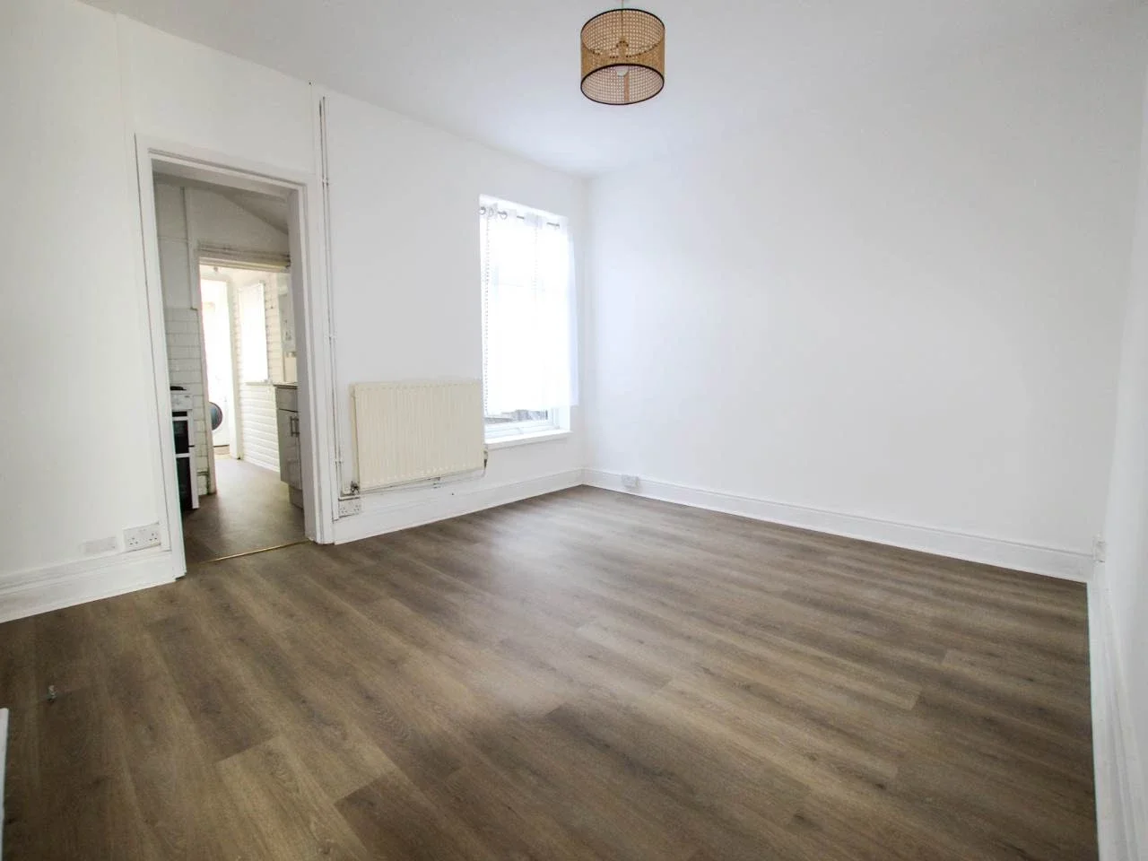 House Brickfield Lane in Greater London