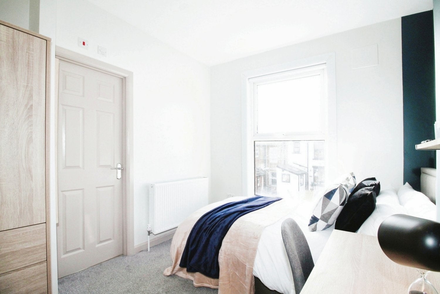 Room St Ann's Avenue in Leeds
