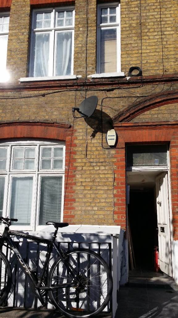 Flat Queenstown Road in Greater London