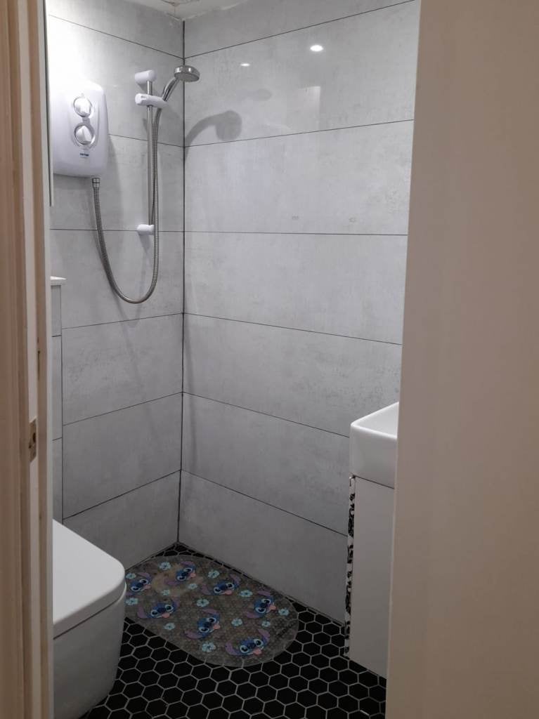 Flat Queenstown Road in Greater London