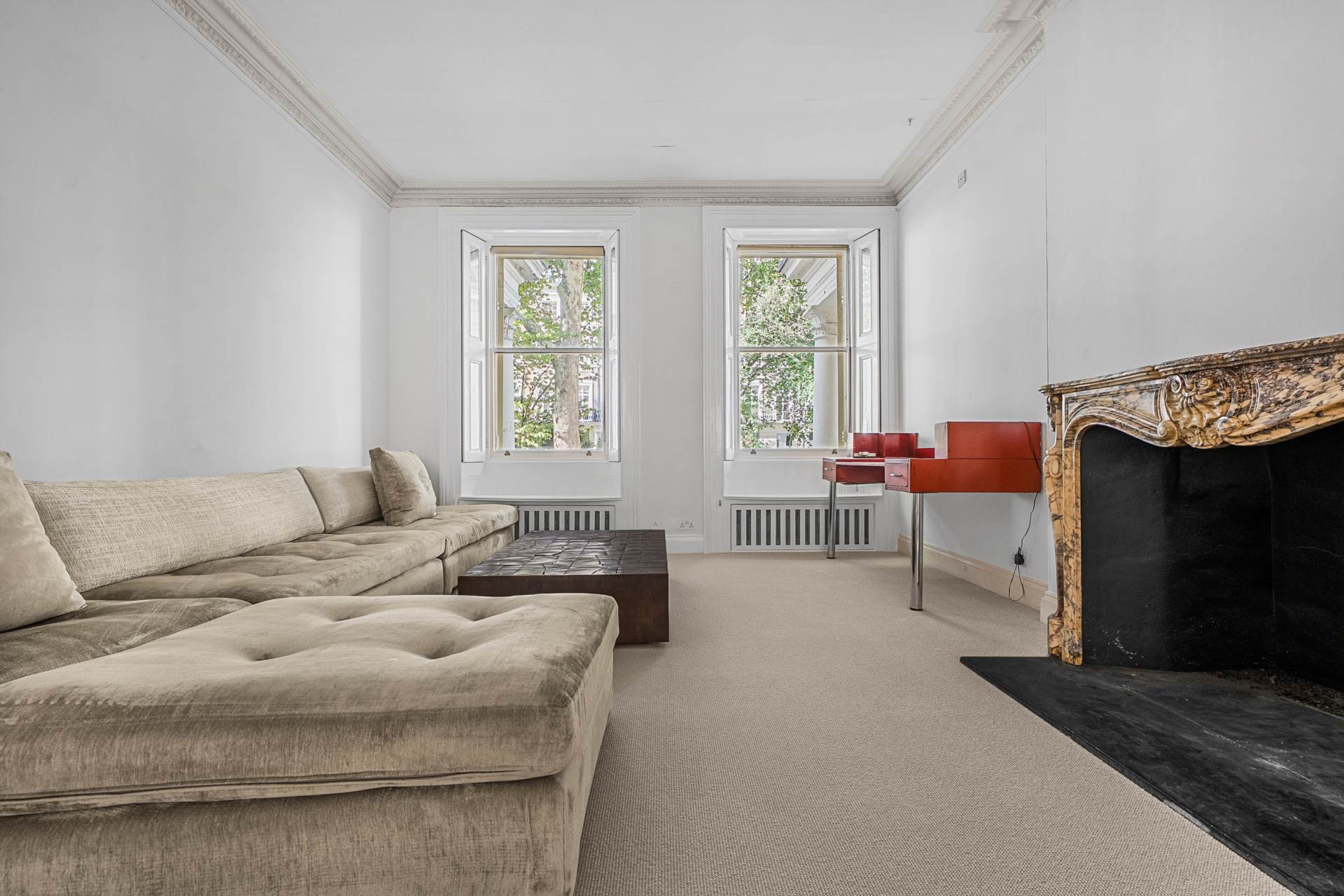 Flat Rutland Gate in City of Westminster