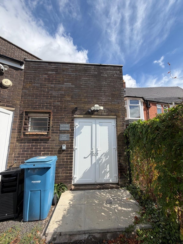 Flat Smalley Place in Kenilworth