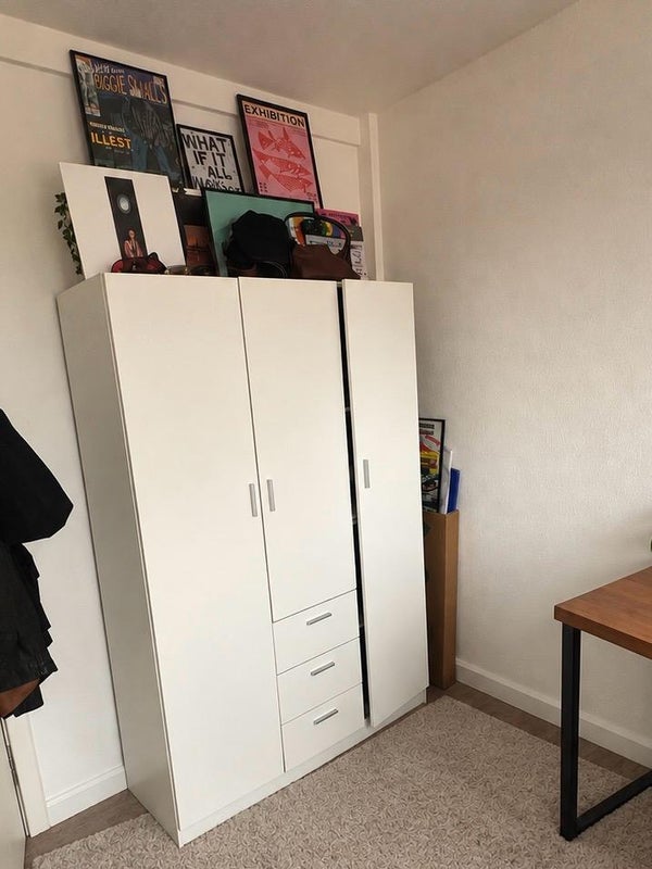 Flat Thurtle Road in Greater London