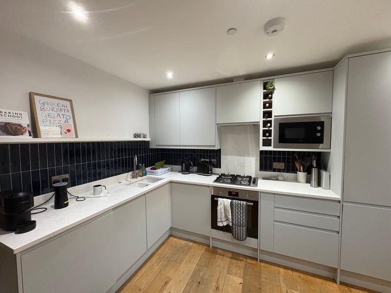 Room Stables Row in Greater London