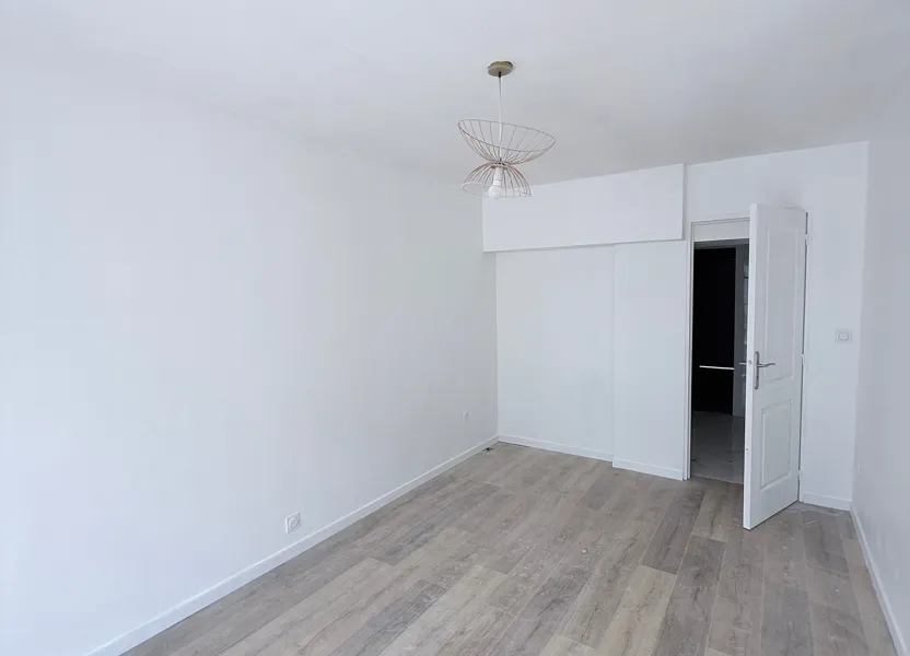Appartement Rond-Point Jean-François Champollion à Lattes