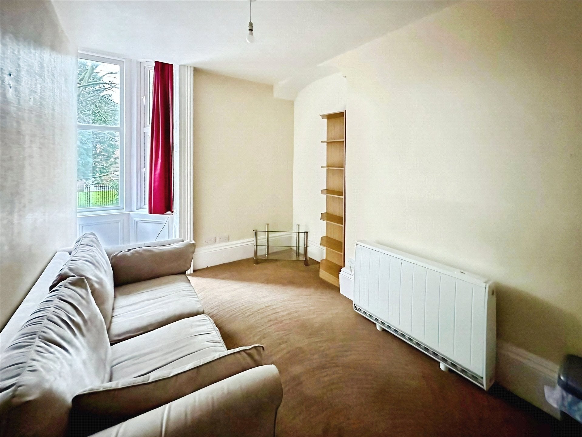 Flat Pierremont Crescent in Darlington