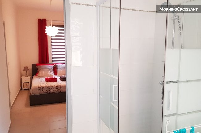 Flat Rue Moulin d'Isnard in Salon-de-Provence