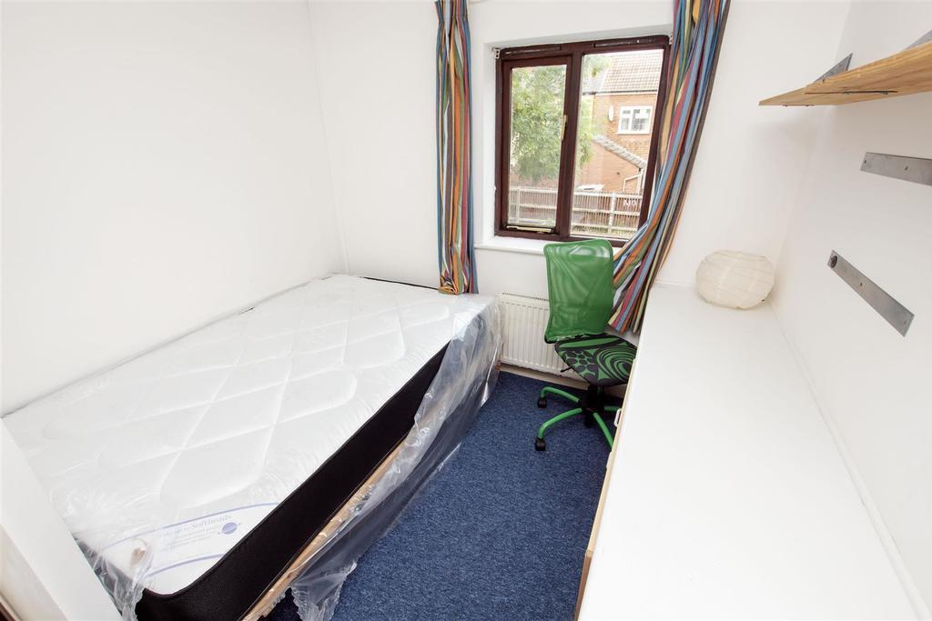 Room Selly Park Road in Birmingham