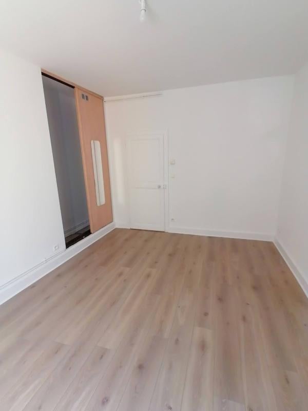 Flat Rue Henner in Nancy