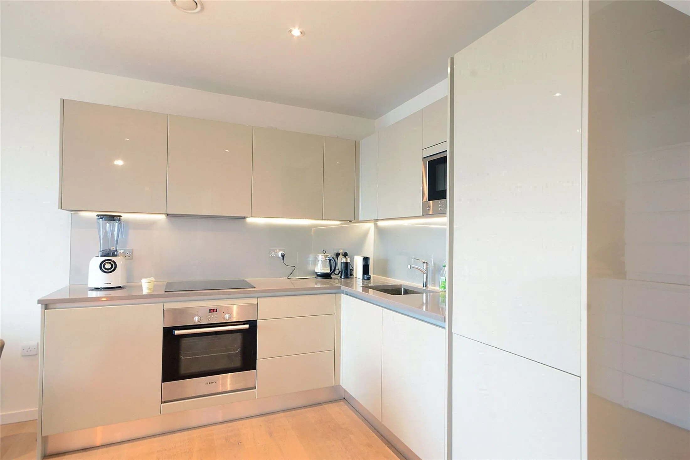 Flat St. Gabriel Walk in Greater London