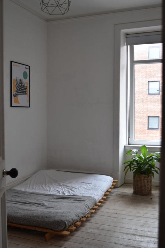 Room White Street in Glasgow