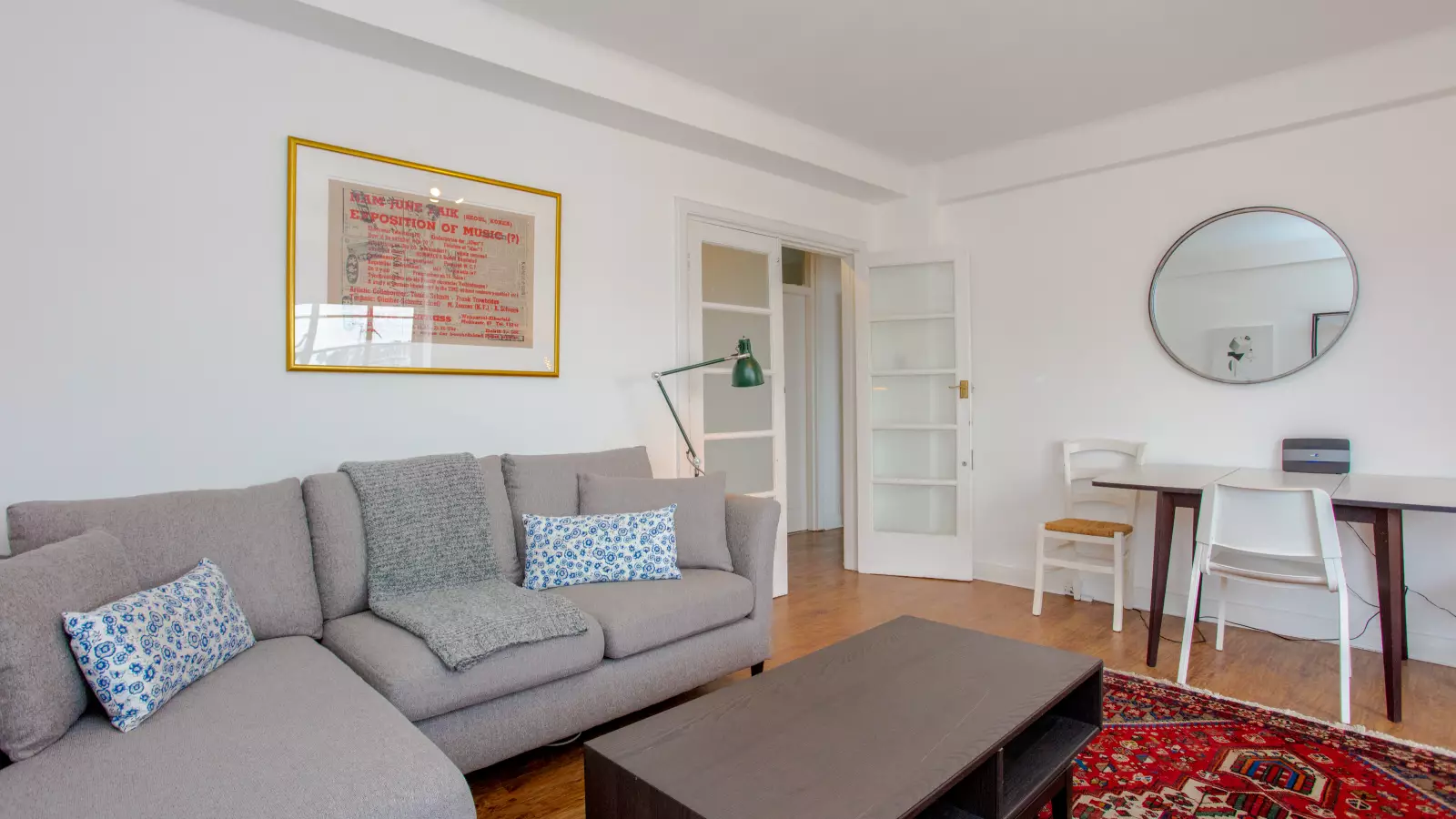 Flat Hatherley Grove in City of Westminster