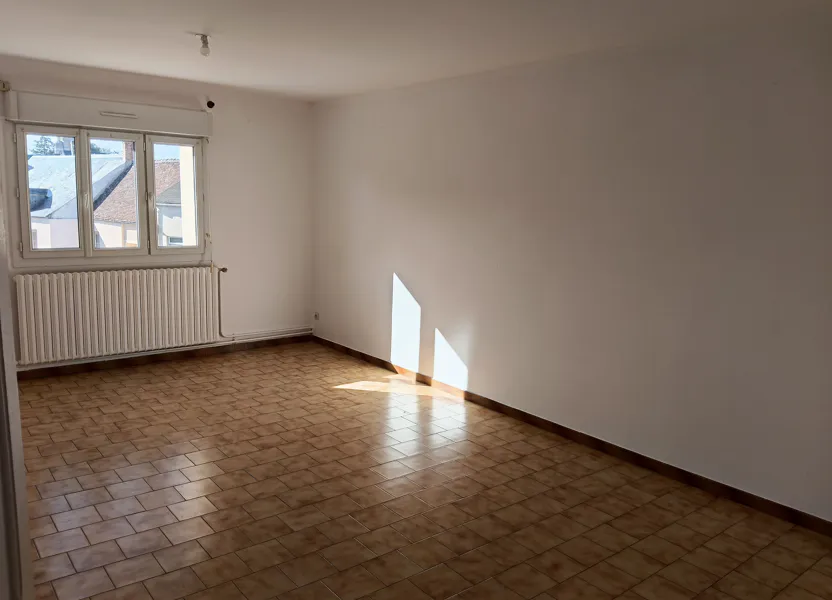 Appartement Place de la Bascule à Marolles-les-Braults