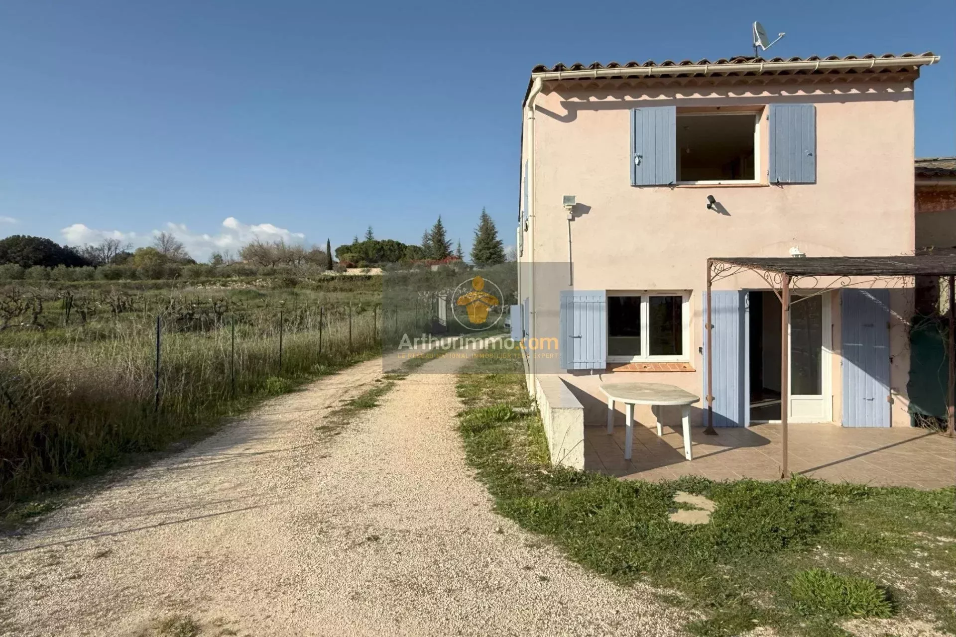 Maison Rue du Vieux Sextier à Avignon