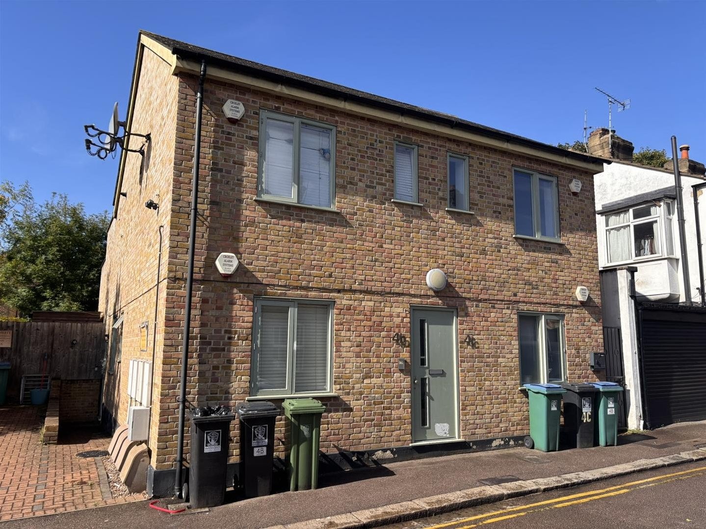 Flat Smith Street in Watford