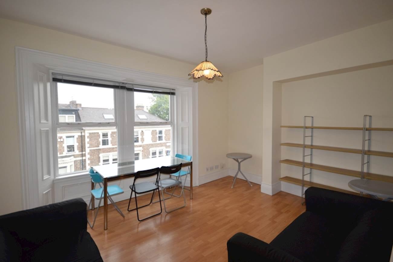 Flat Archbold Terrace in Newcastle upon Tyne