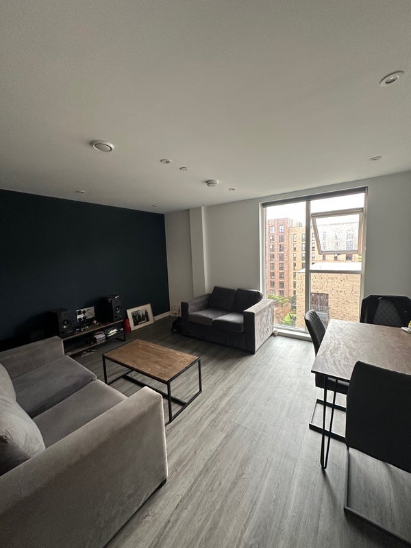 Room Ordsall Lane in Salford