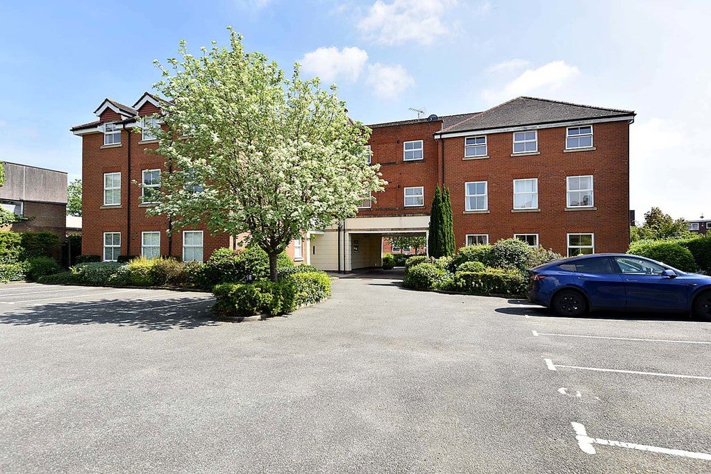 Flat Manchester Road in Knutsford