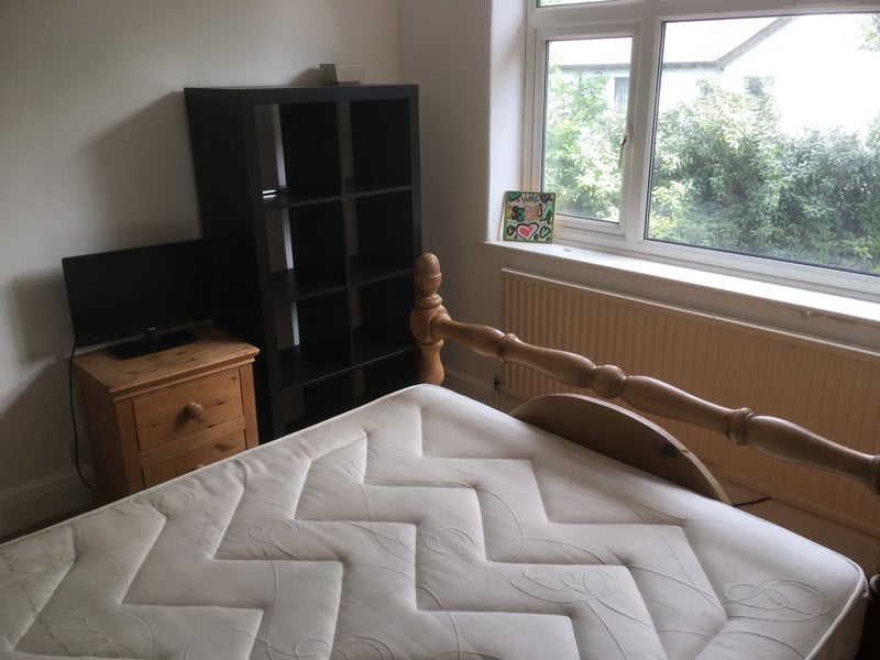 Room Crampton Drive in Trafford