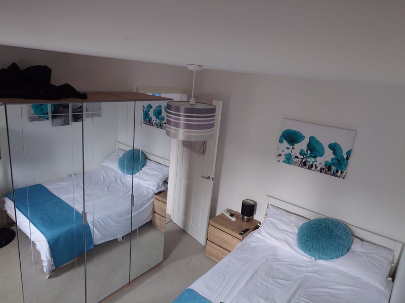 Room Glastonbury Close in Nottingham