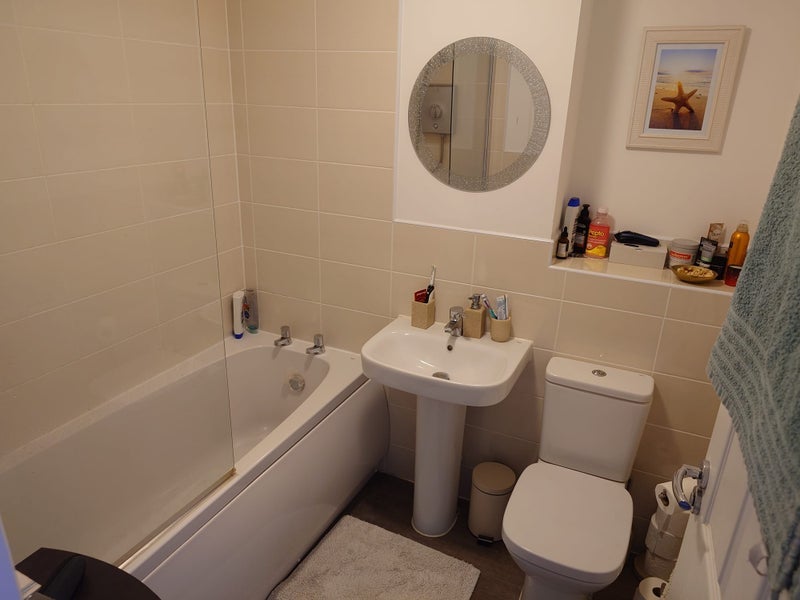 Room Glastonbury Close in Nottingham