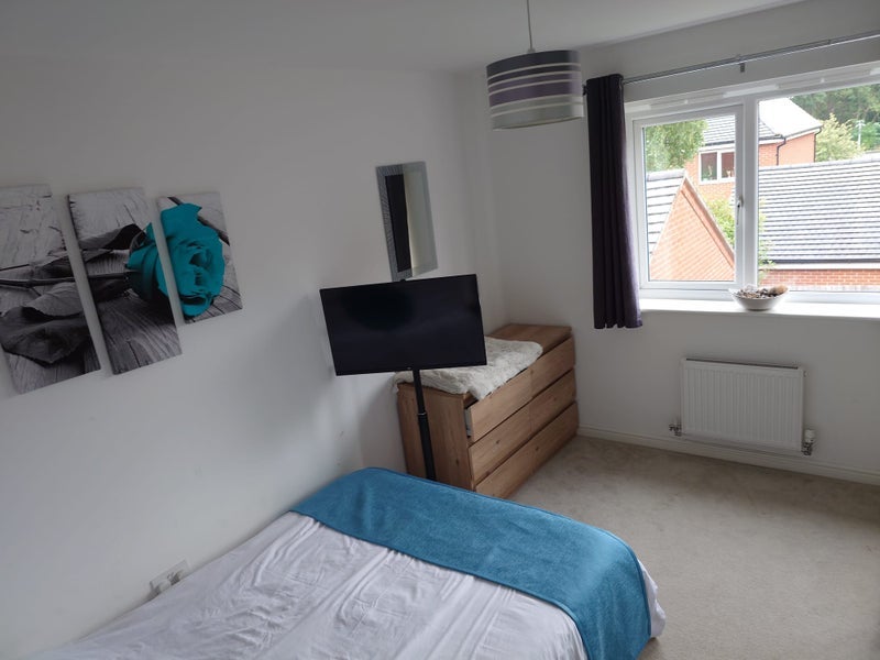 Room Glastonbury Close in Nottingham