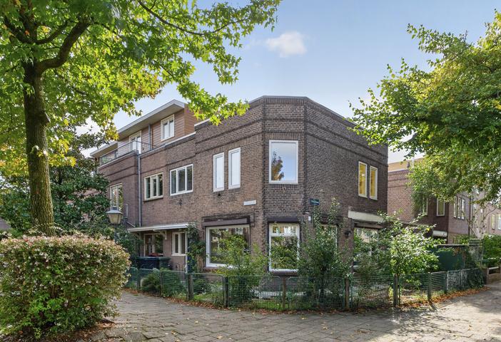 Huis Overtonweg 12 in Haarlem