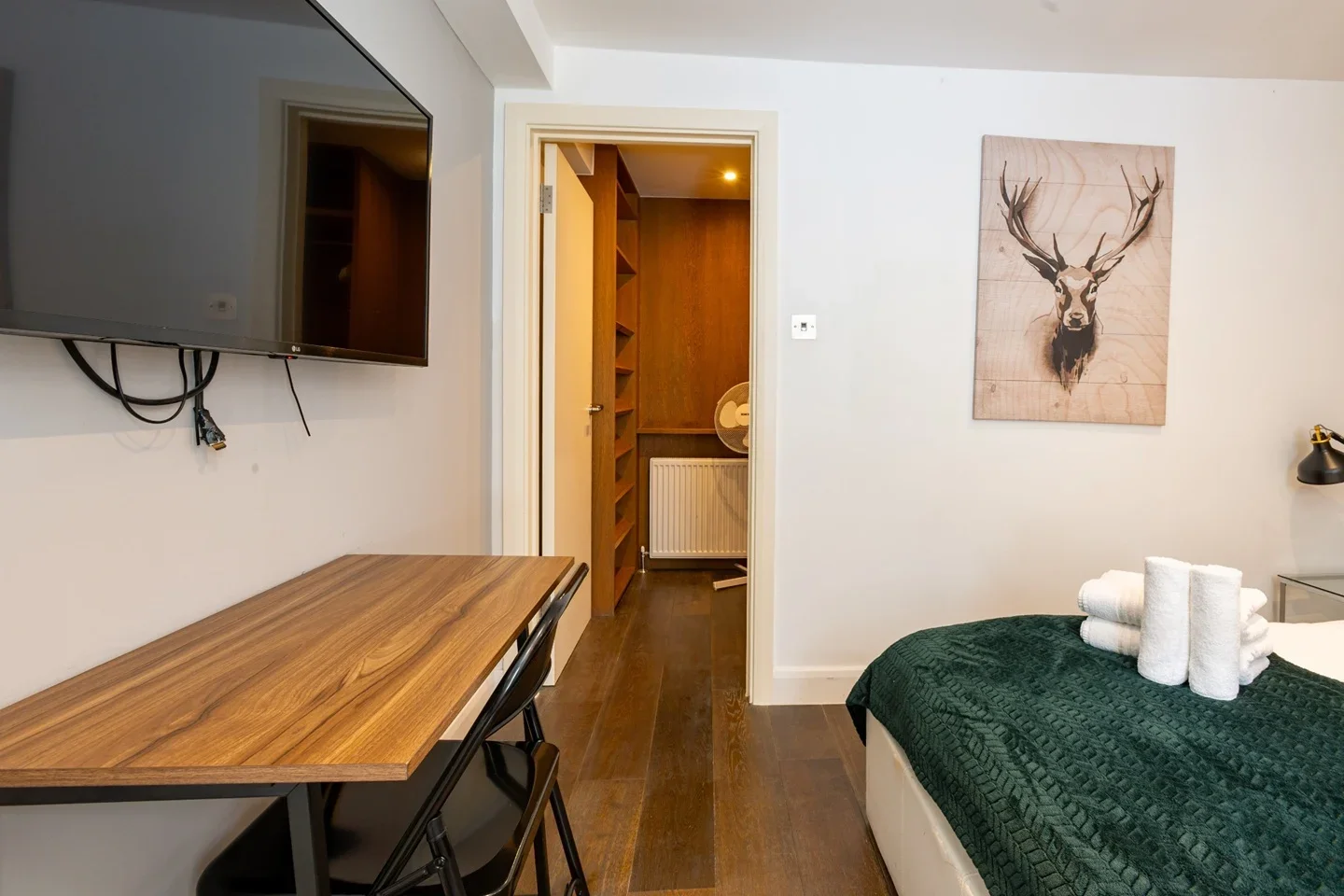 Flat Berwick Street in City of Westminster