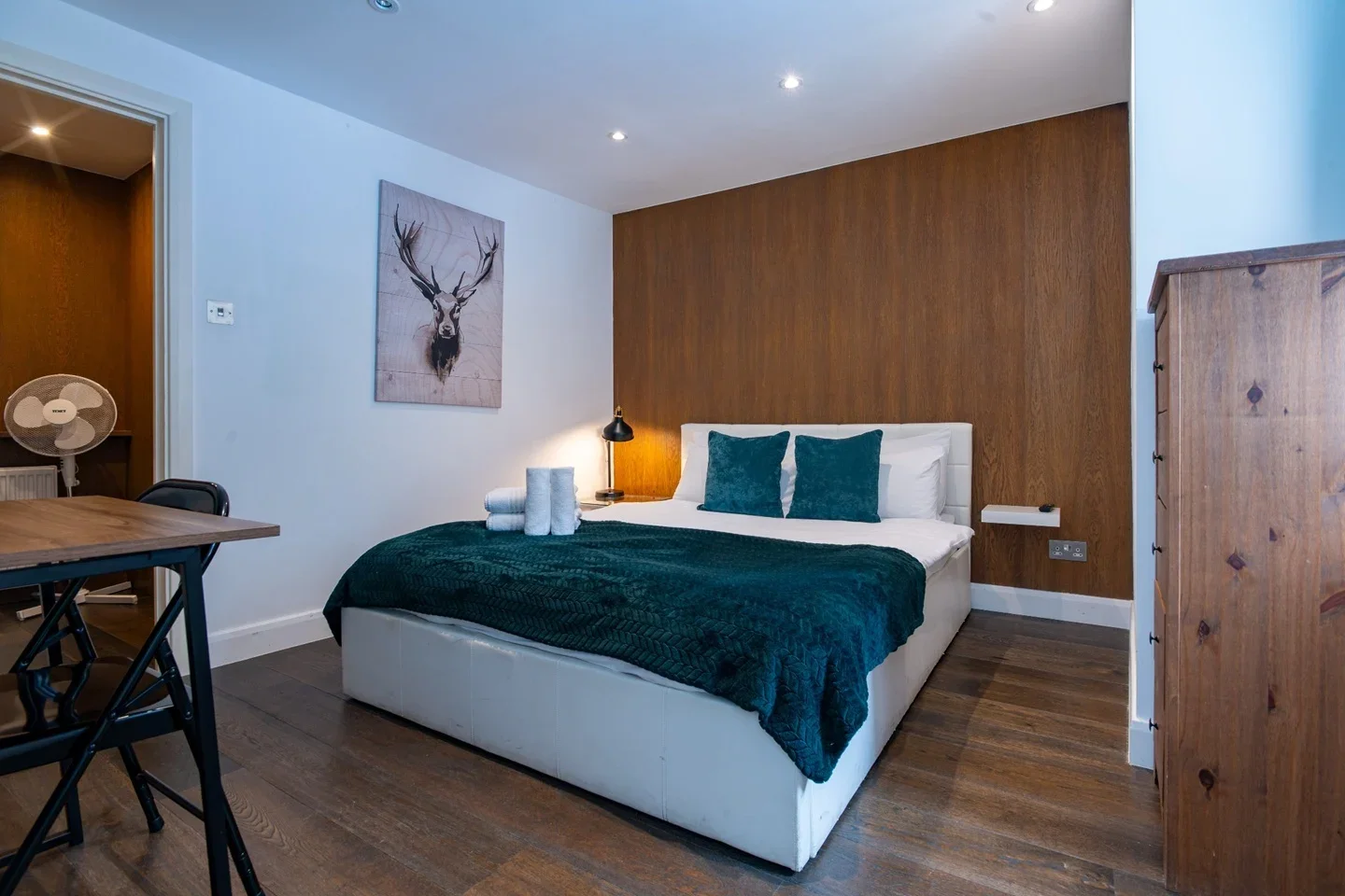 Flat Berwick Street in City of Westminster