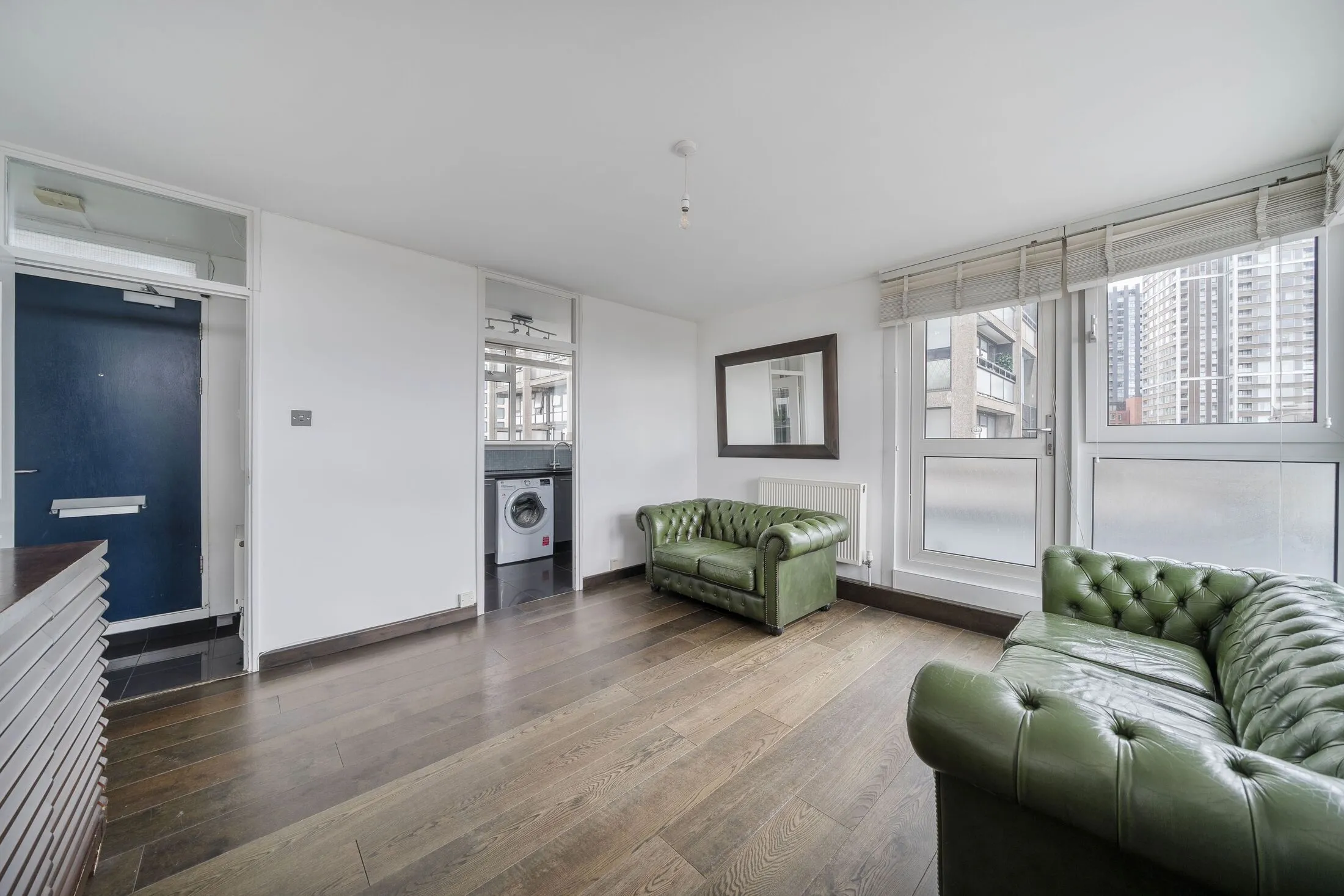 Flat Howell Walk in Greater London