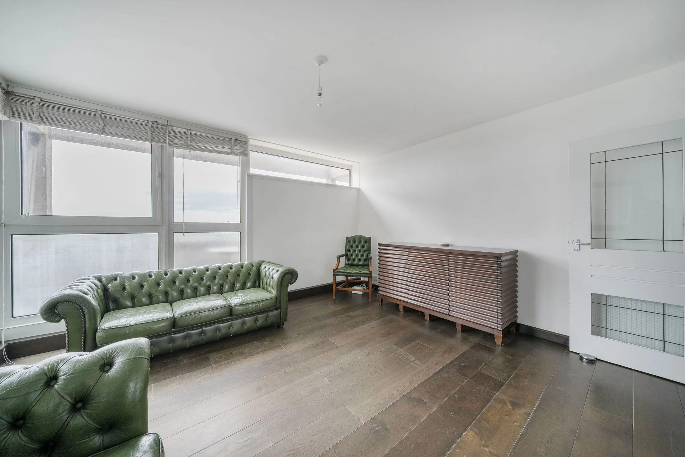 Flat Howell Walk in Greater London