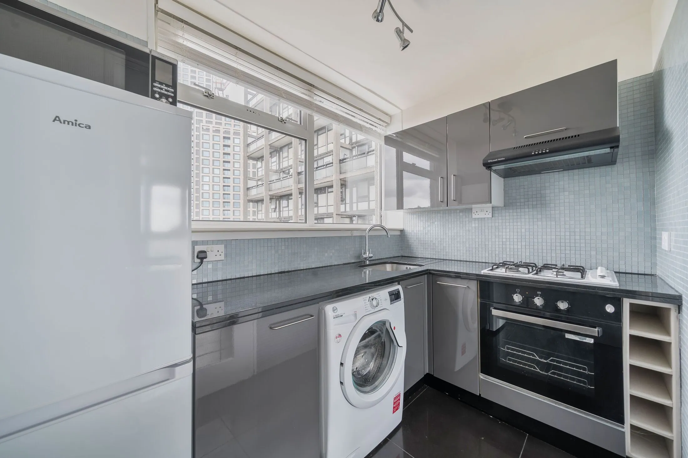 Flat Howell Walk in Greater London