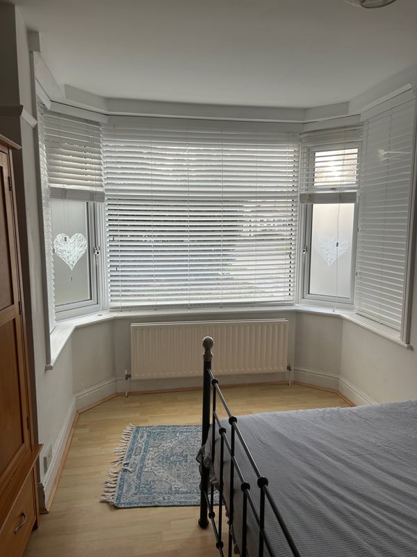 Room Grand Avenue in Bournemouth