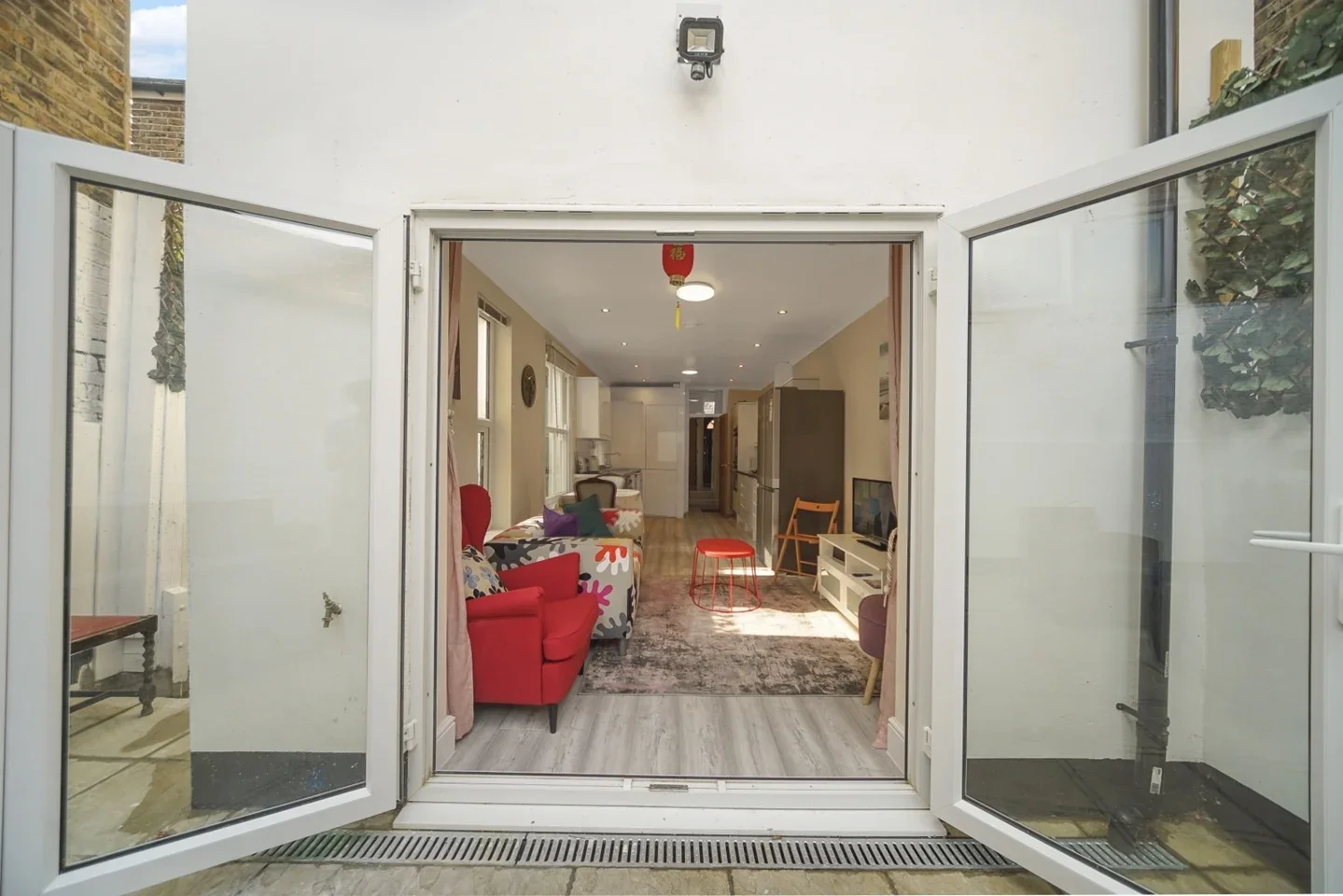 Room Kilkie Street in Greater London