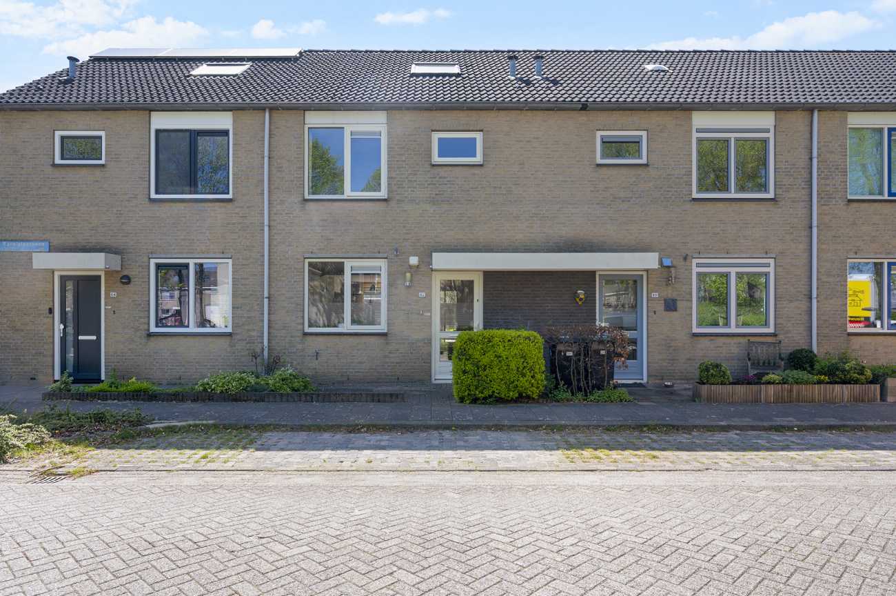 Huis Ravelplantsoen 82 in Almere